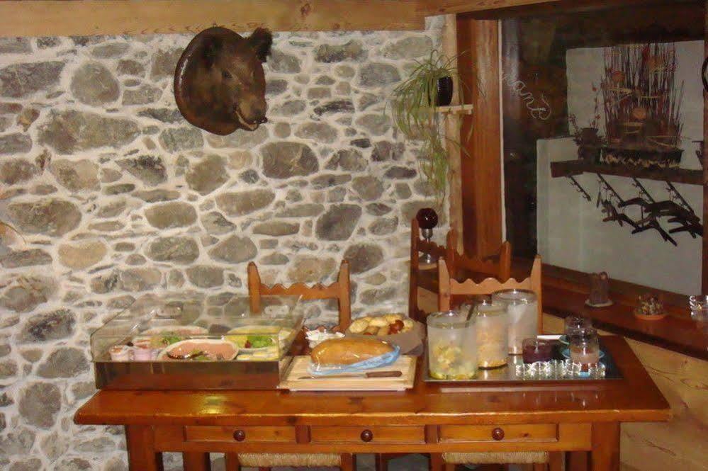 Restaurant Les Lilas Hotel 3*
